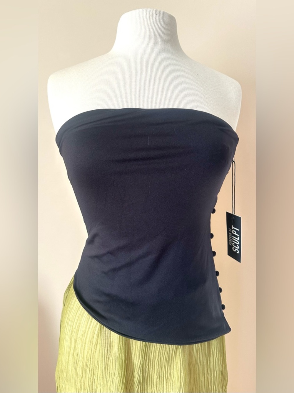 Black Sculpt Fit Strapless Top with Side Buttons